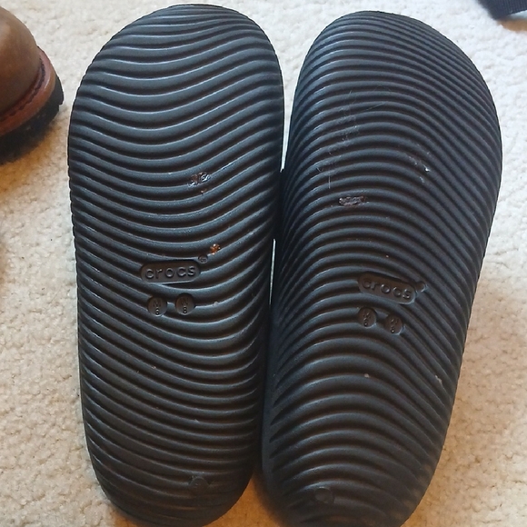 CROCS Black Chunky Slides - Picture 6 of 7